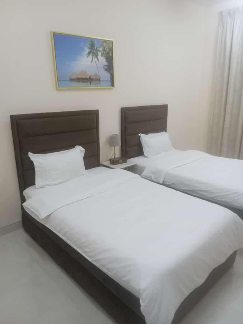 Al Rawda Apartments -Ajman Buitenkant foto